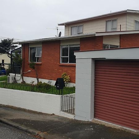 Glenpark Lodge Dunedin Buitenkant foto